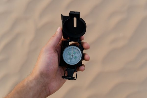 desert hiking safety tips